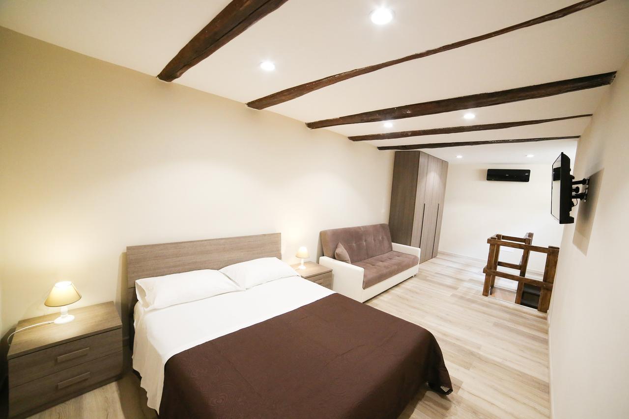 Casa Historical Center Bed and Breakfast Napoli Eksteriør billede